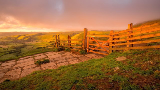 Mam Tor Gate